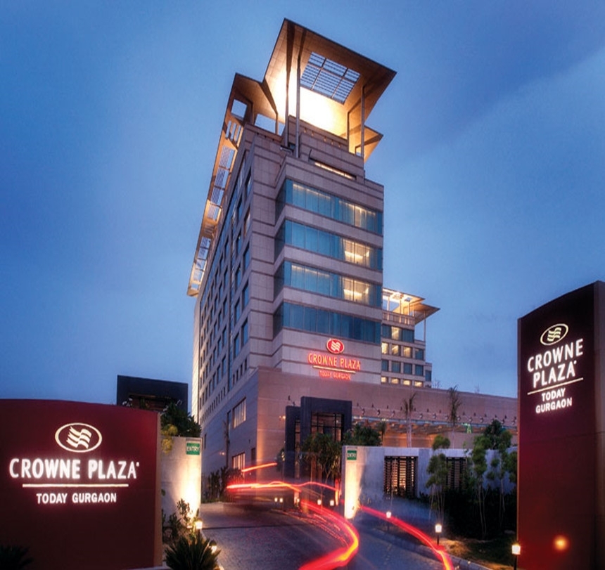 crowne plaza   nha trang